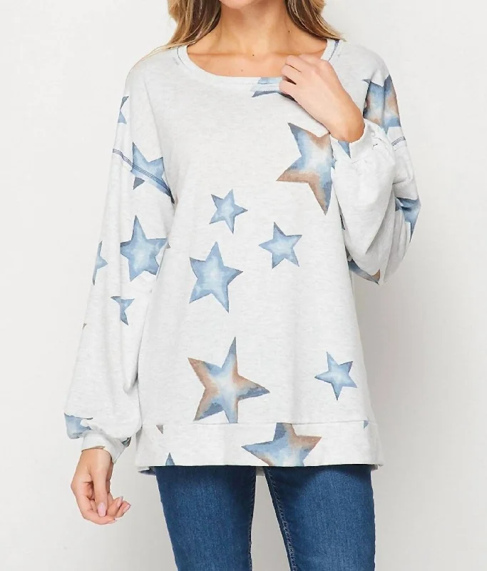 Star Print Pullover In Grey