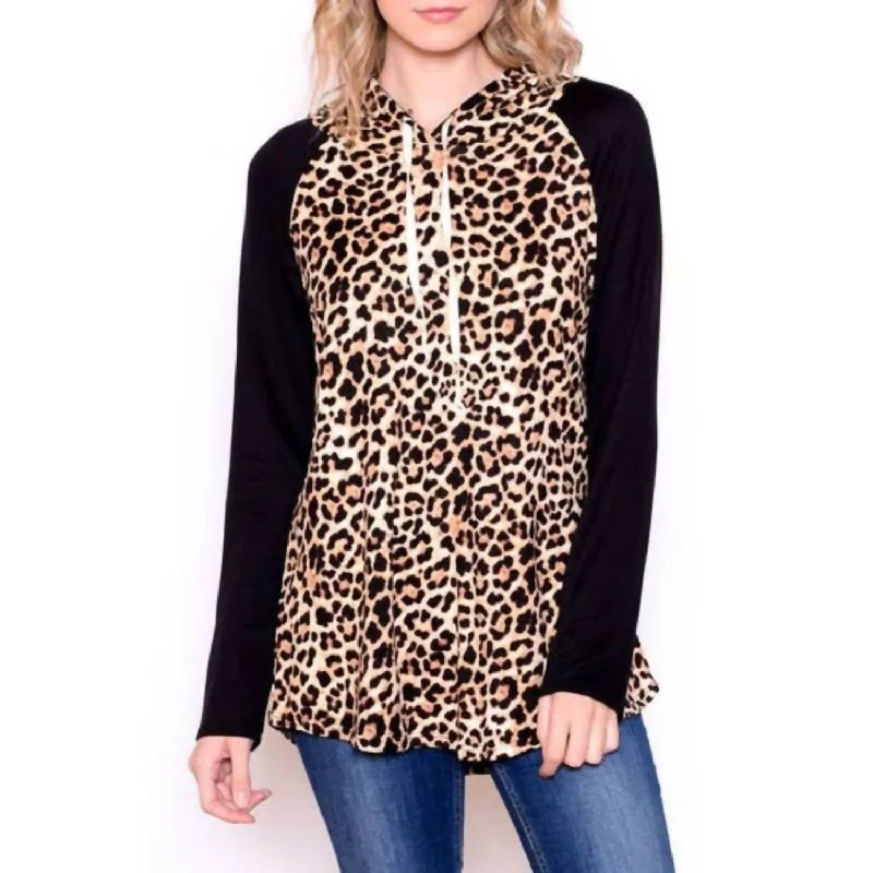 Skateboard SweatshirtsSoft Leopard Hoodie In Brown/black