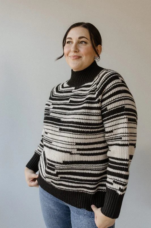 Recycled Fabric Knit TopsCLASSIC SWEATER WITH STRIPE PATTERN