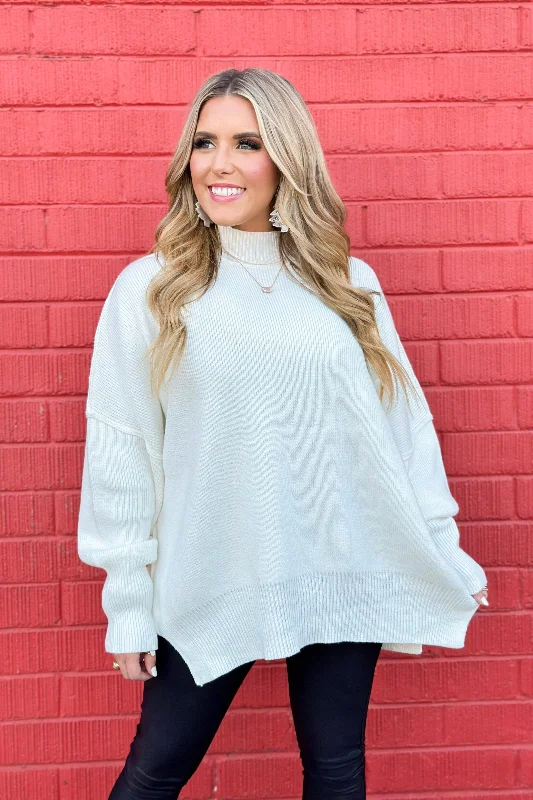 Knit TeeOff White Oversized Knit Sweater