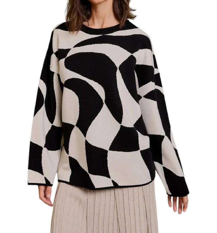 Women's summer topsAbstract Checkered Oversized Sweater In Black/off White